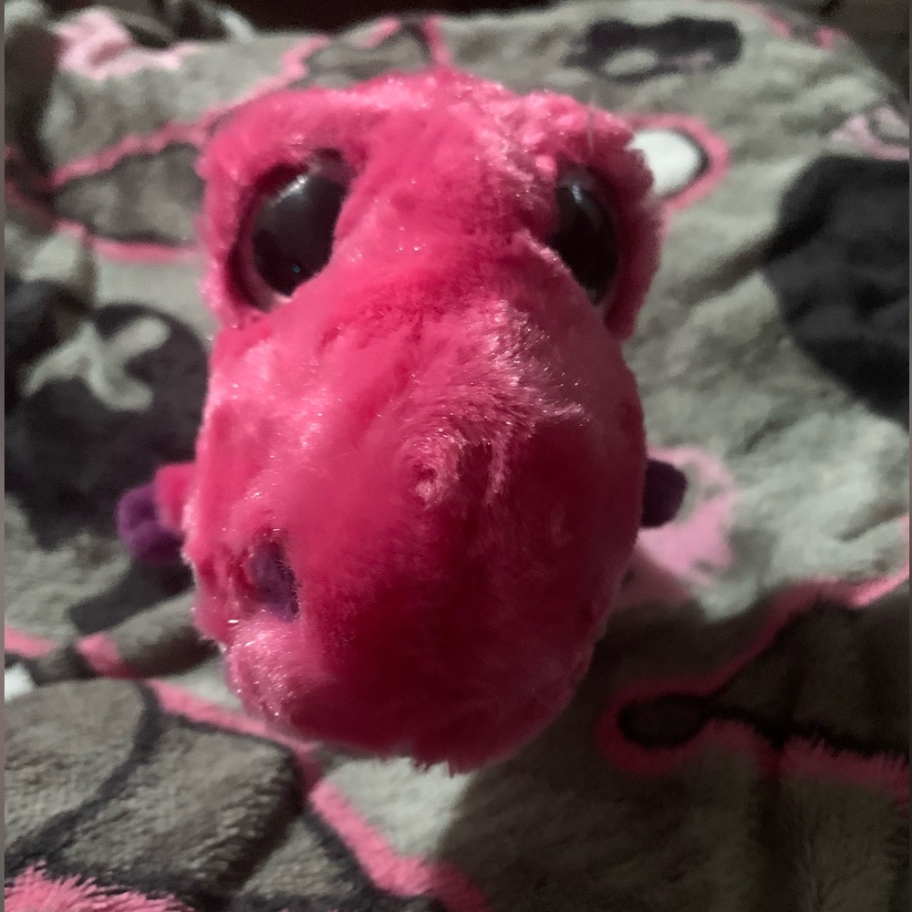 Little Pink Dinosaur plush toy🦖🎀
